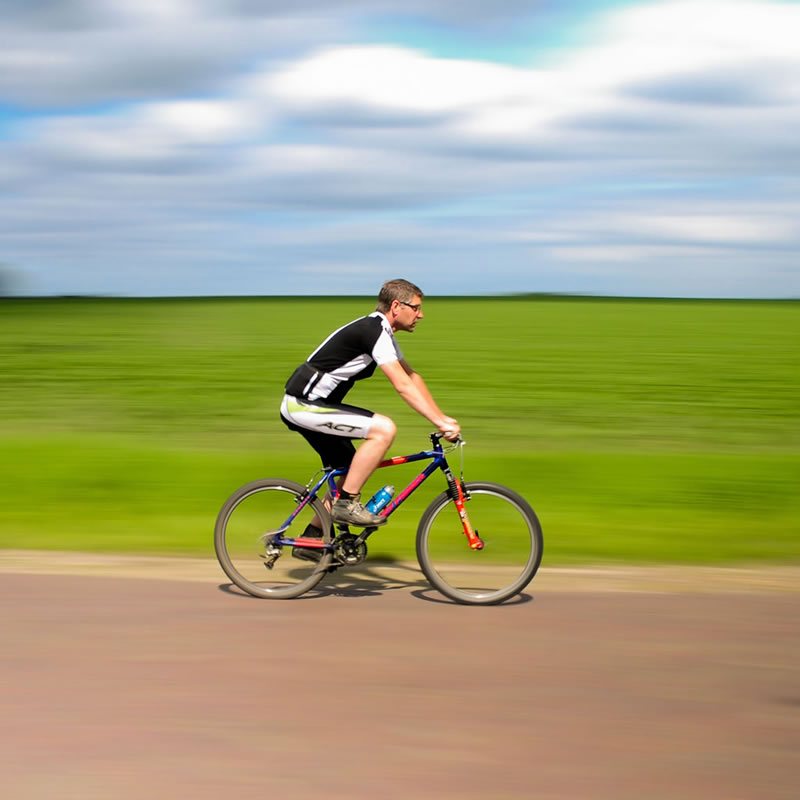 FAHRRAD UND MOUNTAINBIKES VERLEIH